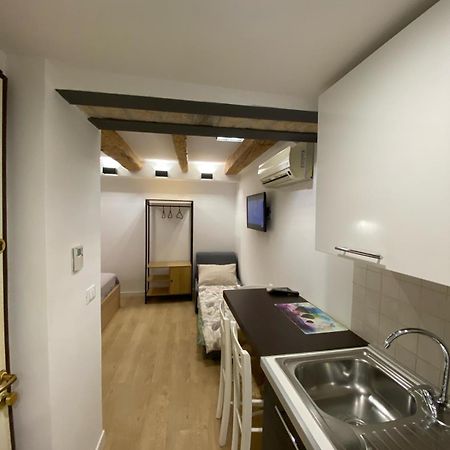Oasi Central - Appartamento In Pieno Centro Trieste Exterior foto